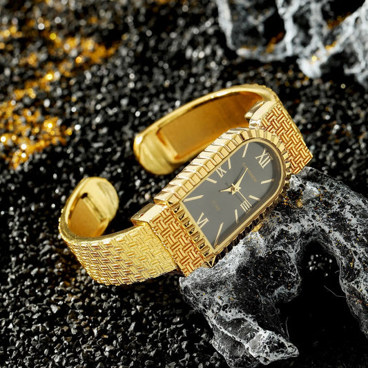 UTHAI W82 Women's Bracelet Watch Fashion Light Luxury Diamonds Small Square Quartz Watches Ladies Metal Wristwatch Jewelry