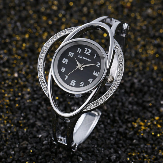 New Women's Watch Light luxury Metal Bracelet Watch Gold Versatile Trendy Female Fashion Quartz Wristwatches