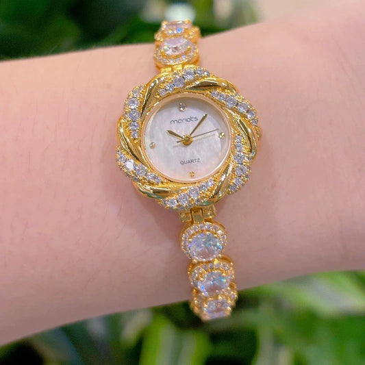 2025 New Light Luxury Fashion Women's Watch Shell Material Inlaid with Large rhinestones as a Gift, Trendy Watch